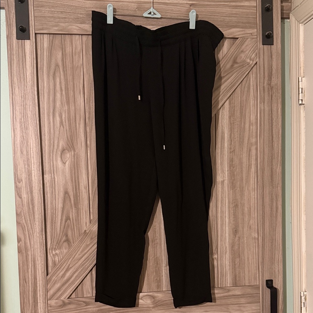 Zara Women's Charcoal Joggers